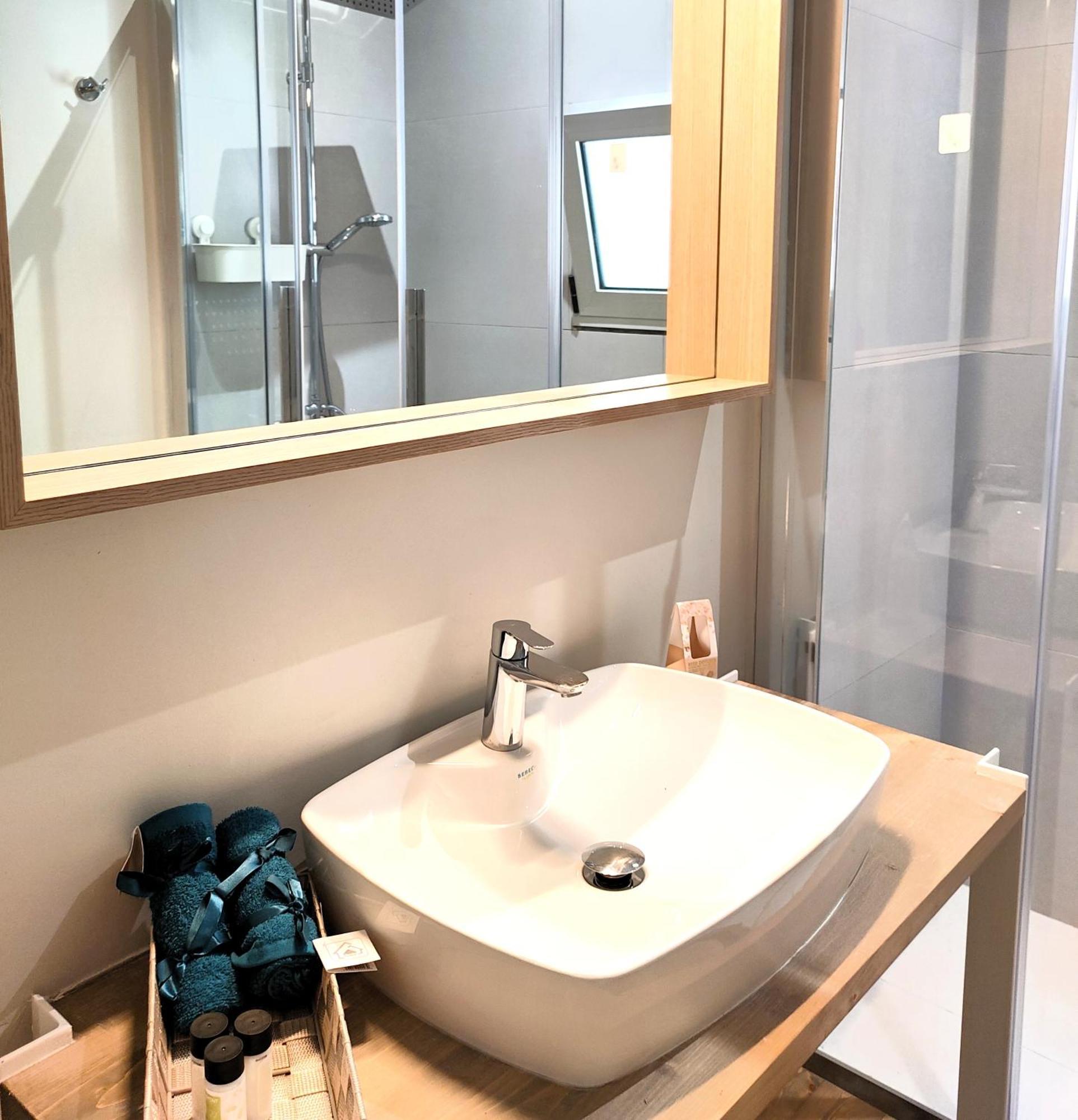 Joanna Deluxe Apartments Kynopiástai エクステリア 写真
